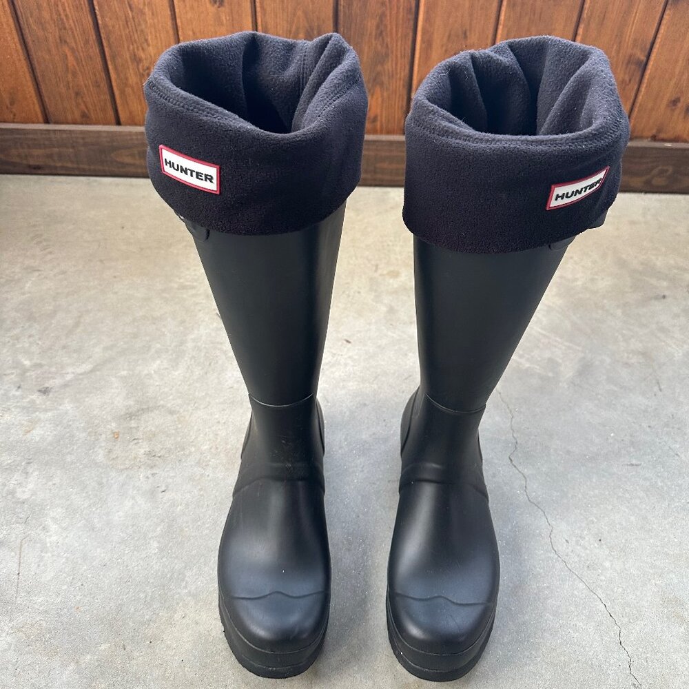 Unused Original Hunter Boots Mens size 11 with authentic fleece liners